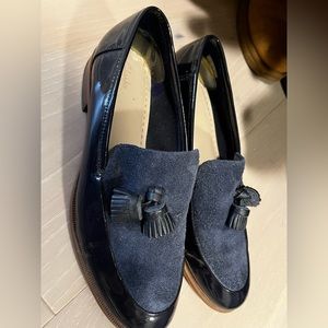 Clarks women’s loafers with tassel size 8